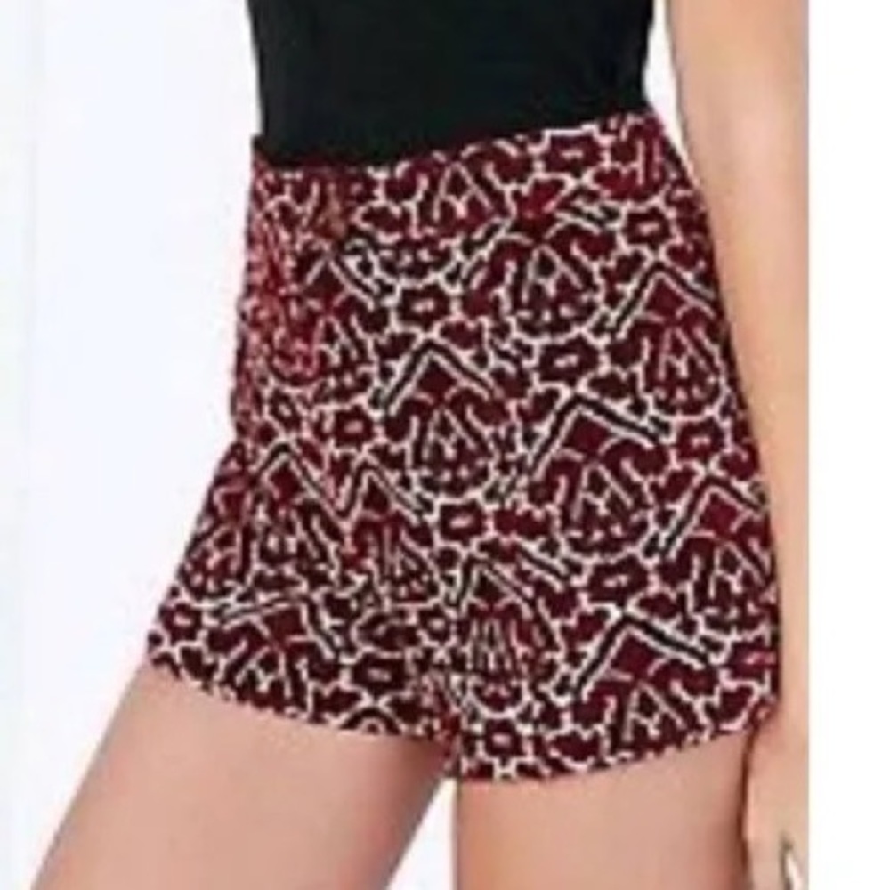 Ecoté Urban Outfitters Tapestry Shorts, Tribal Boho Chic, Size 2